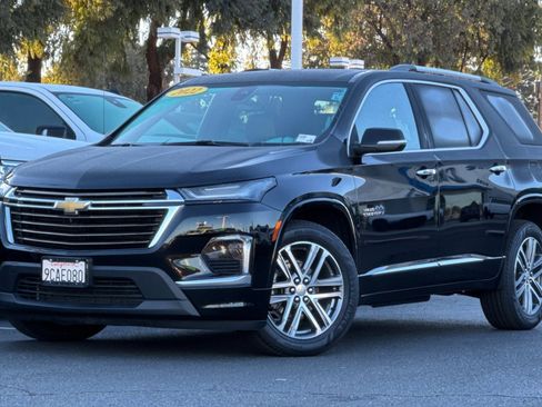 Used 2022 Chevrolet Traverse High Country image 9