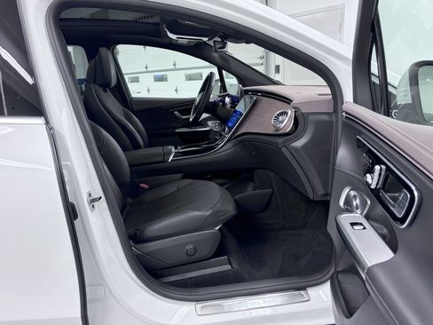 Certified 2023 Mercedes-Benz EQE 350+ 4MATIC SUV image 18