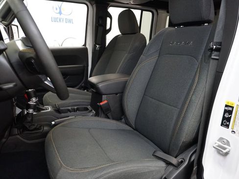 Used 2024 Jeep Wrangler Sahara w/ Safety Group image 7