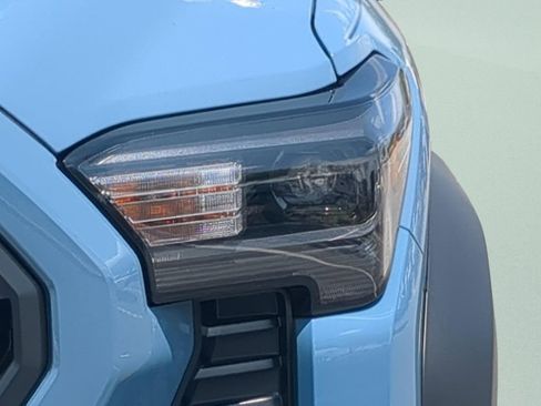 New 2026 Toyota Tacoma TRD Off-Road AWD/4WD image 26