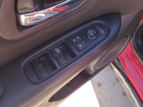 Used 2017 Honda HR-V LX image 17