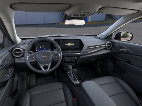 New 2026 Chevrolet Trax ACTIV w/ Sunroof Package image 28