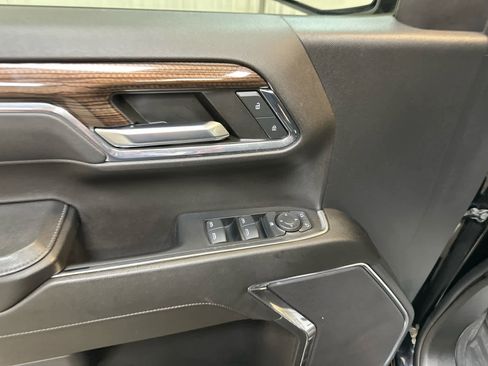 Used 2024 Chevrolet Silverado 1500 RST image 21