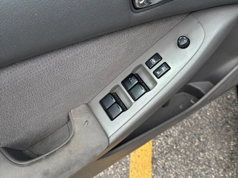 Used 2012 Nissan Altima 2.5 FWD image 8