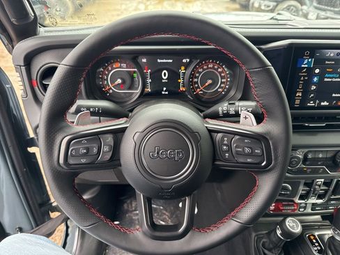 New 2026 Jeep Wrangler Unlimited Rubicon 392 image 10