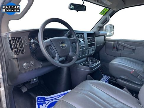 Used 2022 Chevrolet Express 2500 Work Van image 12