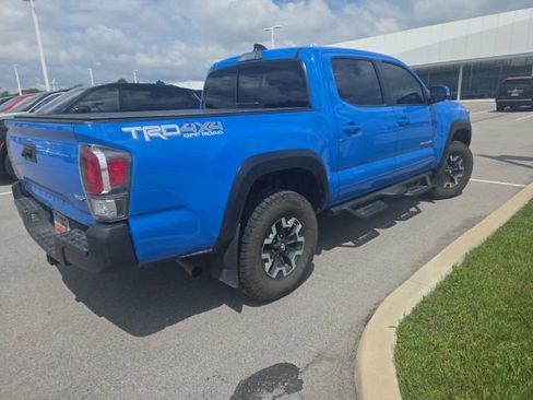 Used 2021 Toyota Tacoma TRD Off-Road AWD/4WD image 8