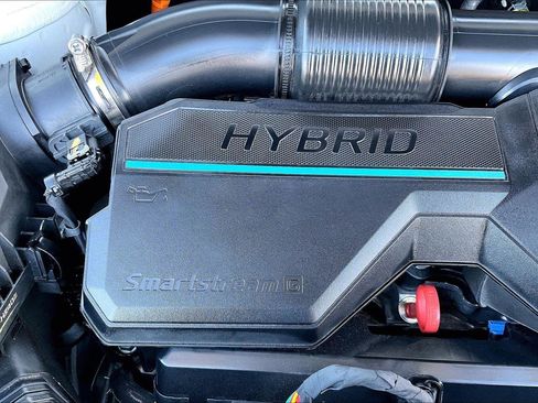 Used 2025 Hyundai Santa Fe Limited image 32