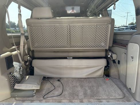 Used 2014 GMC Savana 1500 AWD image 8