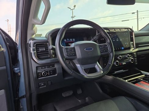 Used 2023 Ford F250 Lariat w/ Sport Appearance Package image 17