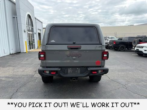 Used 2022 Jeep Gladiator Rubicon w/ Cold Weather Group AWD/4WD image 5