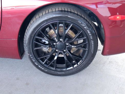 Used 2003 Chevrolet Corvette Coupe w/ Preferred Equipment Group RWD image 11
