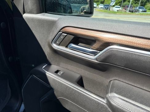 Used 2023 Chevrolet Silverado 1500 RST AWD/4WD image 33