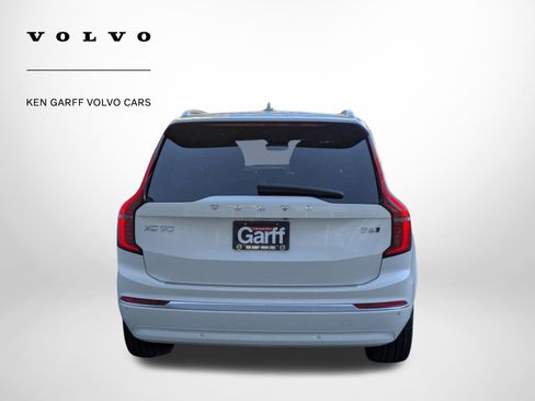 New 2026 Volvo XC90 B6 Plus w/ Protection Package Premier AWD/4WD image 4