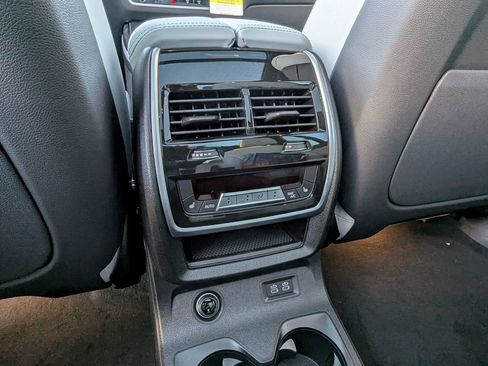 New 2026 BMW X7 xDrive40i image 32