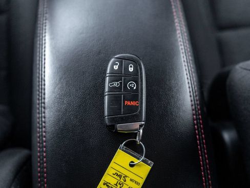 Used 2023 Dodge Durango GT w/ Blacktop Package AWD/4WD image 30