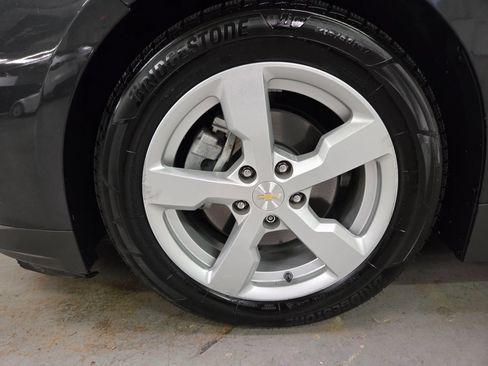 Used 2014 Chevrolet Volt Premium w/ Premium Trim Package FWD image 18