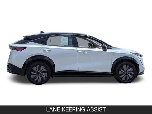 Used 2024 Nissan Ariya AWD image 6