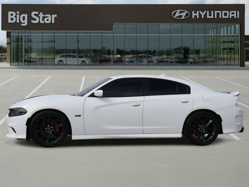 Used 2019 Dodge Charger R/T w/ Performance Handling Group image 2