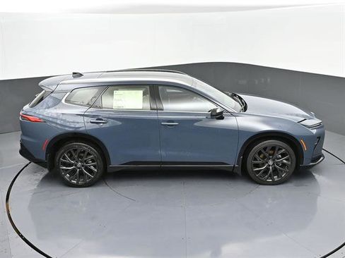 New 2025 Toyota Crown Signia AWD/4WD image 38