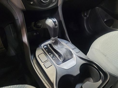 Used 2018 Hyundai Santa Fe Sport w/ Cargo Package FWD image 26