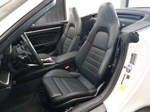 Used 2025 Porsche 911 Turbo S AWD/4WD image 16