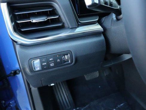 New 2026 GMC Terrain Elevation w/ Elevation Premium Package image 30