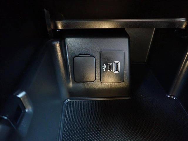 Certified 2025 Ford Explorer ST AWD/4WD image 23