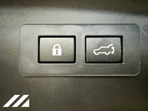 New 2026 Subaru Outback Touring XT image 30