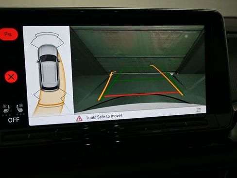 Used 2024 Volkswagen Atlas Cross Sport SEL R-Line image 22