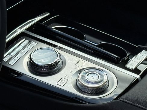 Used 2024 Genesis G80 2.5T image 21