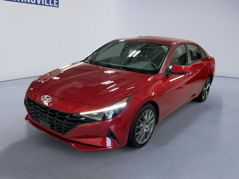 Certified 2023 Hyundai Elantra SEL w/ Convenience Package FWD image 2