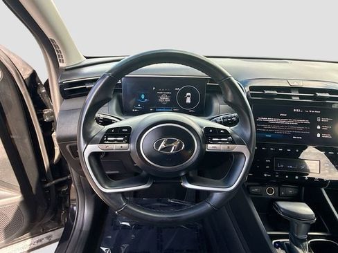 Certified 2024 Hyundai Tucson SEL w/ Convenience Package FWD image 11