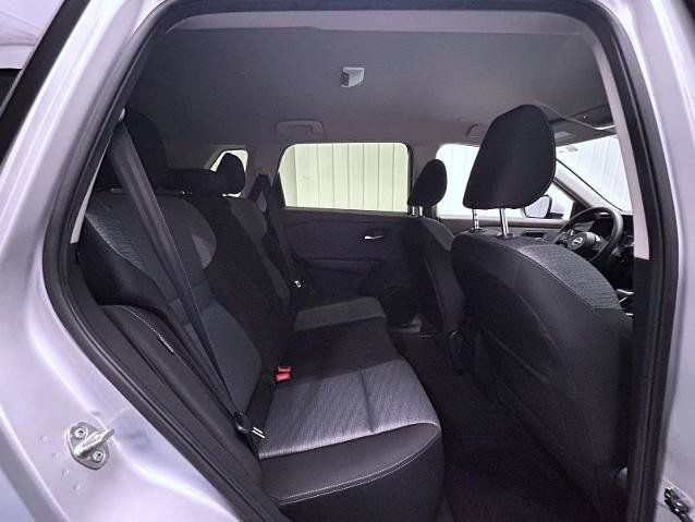 Certified 2023 Nissan Rogue SV AWD/4WD image 18