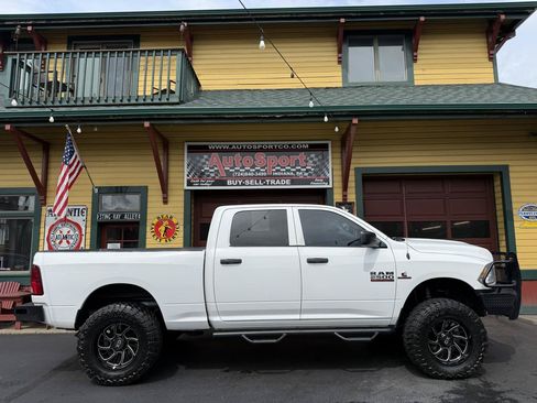 Used 2016 RAM 2500 Tradesman w/ Chrome Appearance Group AWD/4WD image 2