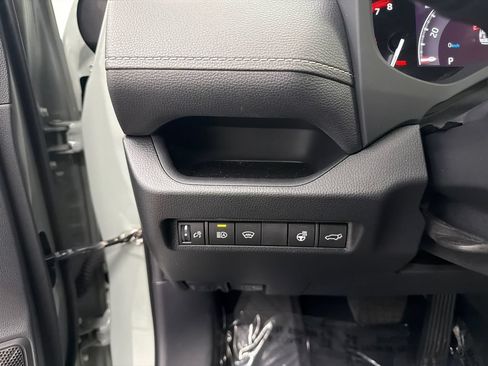 Used 2023 Toyota RAV4 XLE Premium FWD image 34