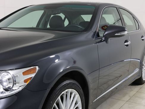 Used 2010 Lexus LS 460 RWD image 50