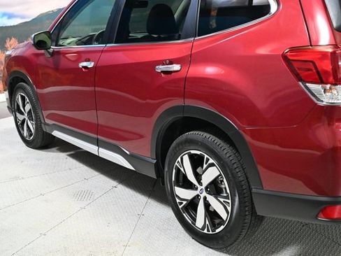 Used 2019 Subaru Forester Touring w/ Popular Package #3 AWD/4WD image 8
