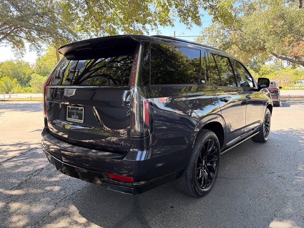 Used 2023 Cadillac Escalade Sport w/ LPO, ONYX Package AWD/4WD image 7