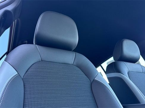 New 2026 Buick Envista Preferred image 18