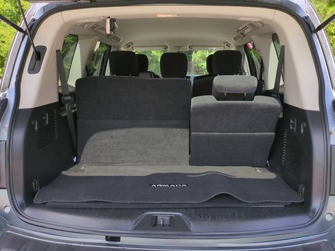 Used 2018 Nissan Armada SV w/ Driver Package RWD image 13