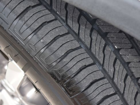 Certified 2021 Honda Pilot EX image 12