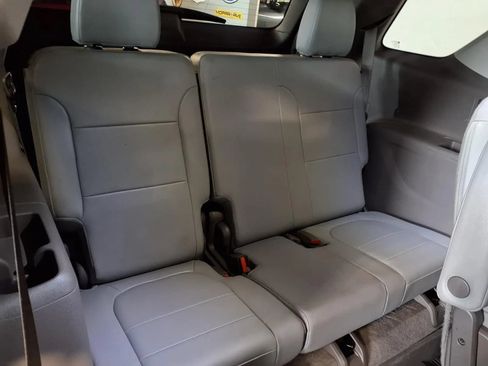 Used 2019 Chevrolet Traverse Premier w/ LPO, Floor Liner Package AWD/4WD image 11
