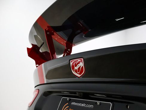 Used 2017 Dodge Viper ACR w/ Extreme Aero Package RWD image 78