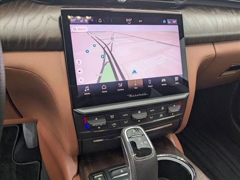 Used 2022 Maserati Quattroporte GT image 15