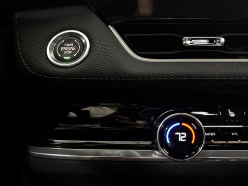 New 2026 Chevrolet Equinox LT w/ Convenience Package II image 46