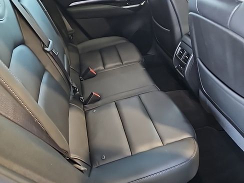 Used 2023 Cadillac XT4 Luxury image 17
