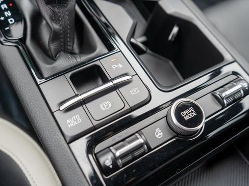 Used 2025 Kia K5 GT-Line AWD/4WD image 31