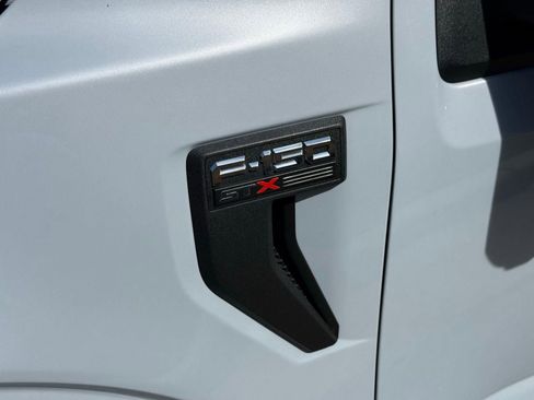 Used 2021 Ford F150 XL w/ STX Appearance Package AWD/4WD image 13