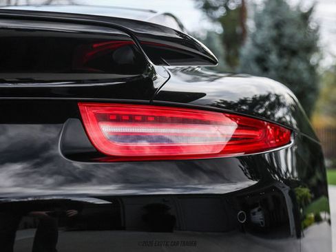 Used 2014 Porsche 911 Turbo S AWD/4WD image 71